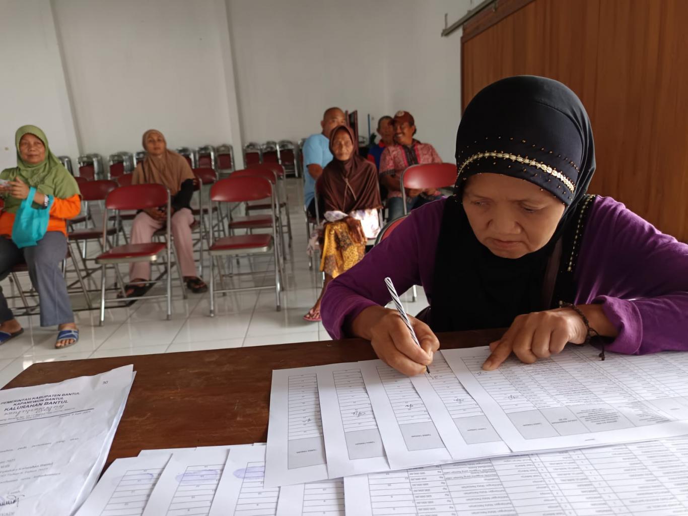 Penyaluran Bantuan Langsung Tunai